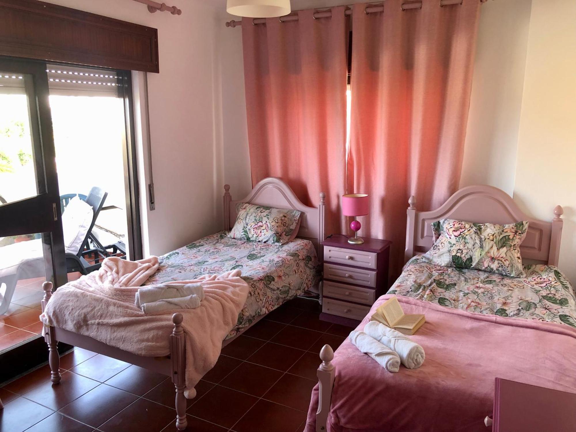 Vila Alojamento Santa Helena A dos Cunhados Exteriér fotografie